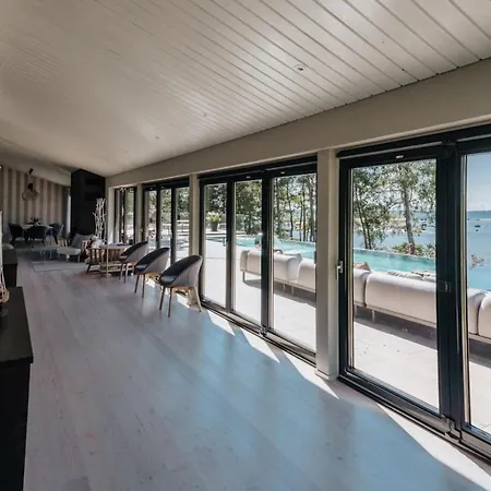 North - Lovo - Perfect Island Retreat